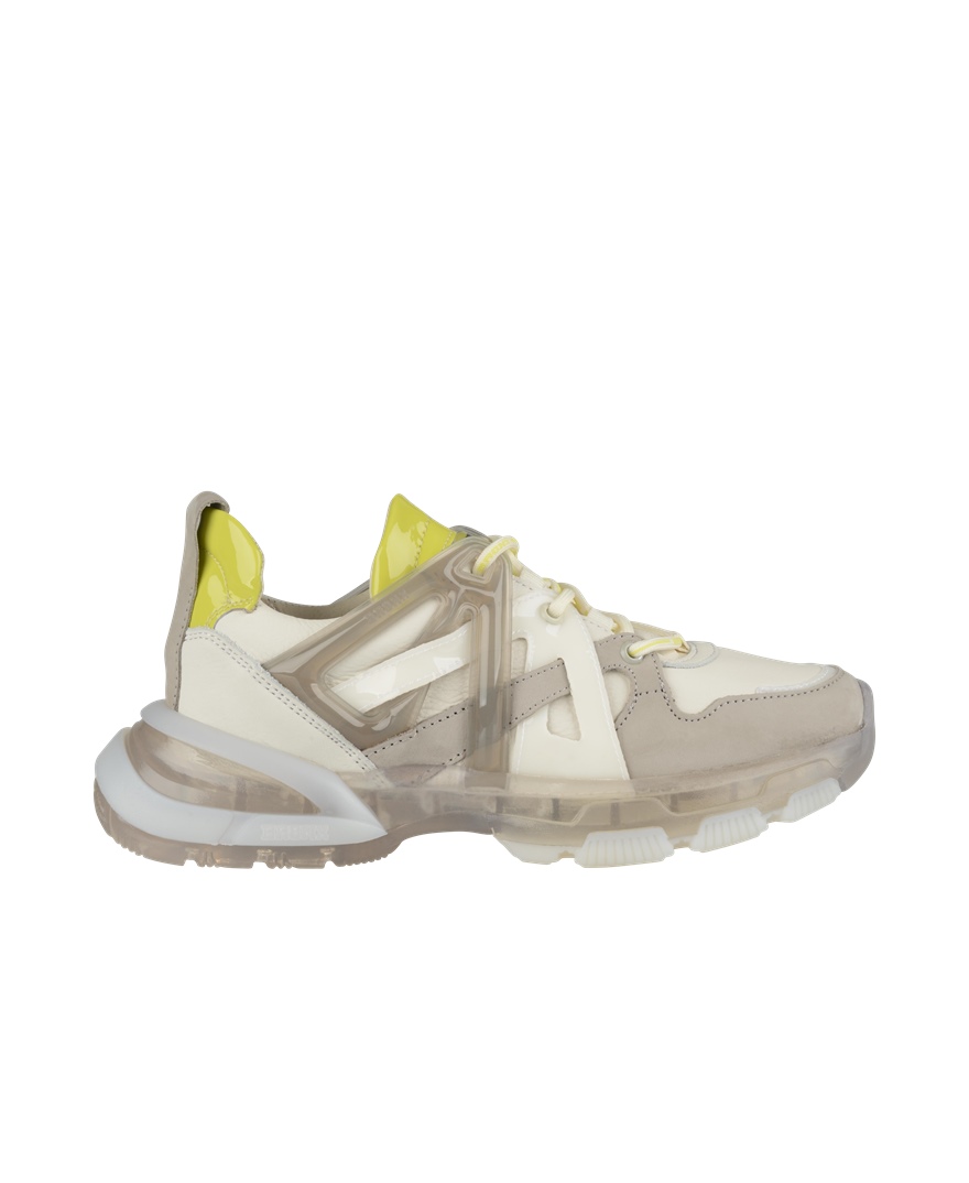 Chunky sneakers
