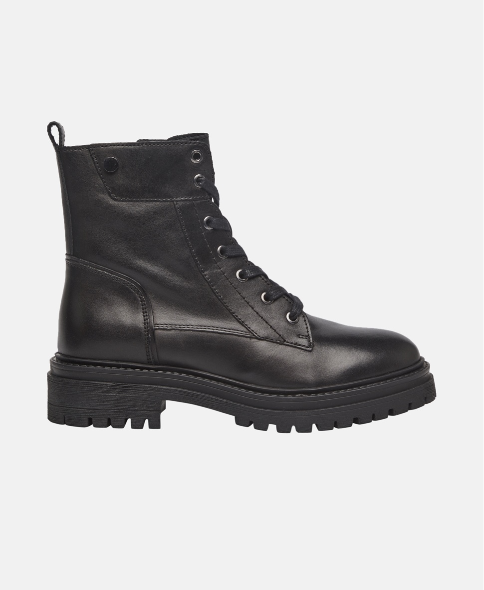 Biker boots