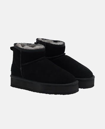 Suede shearling boots