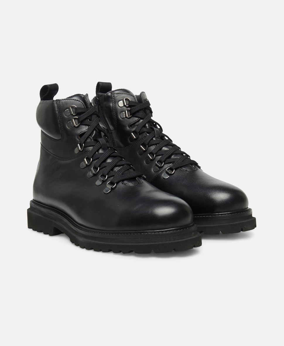 Winter boots
