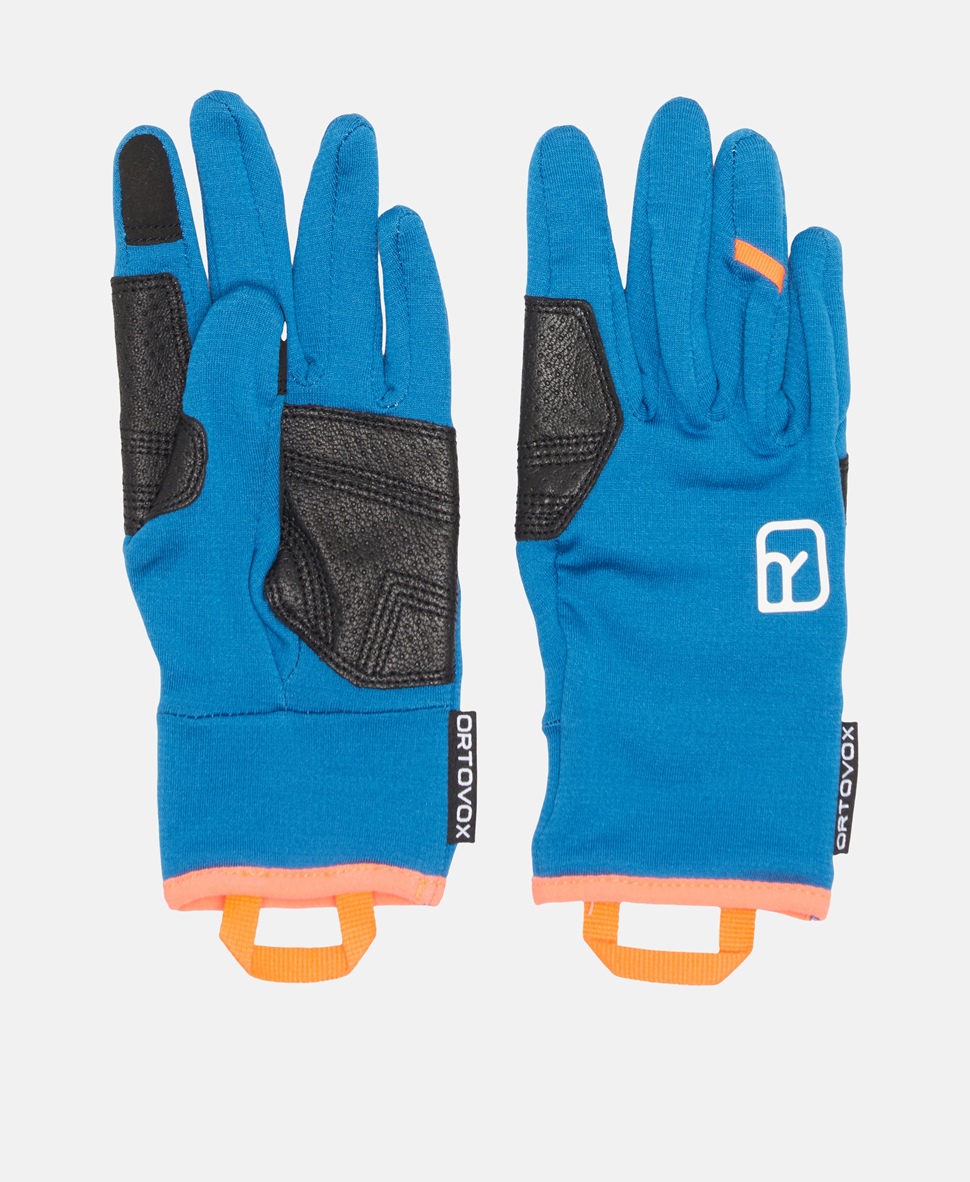 Touchscreen gloves